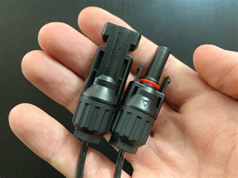 Solar Connectors 